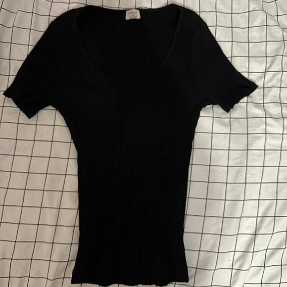 Wilfred Rib Knit Tee - Picture 1 of 3